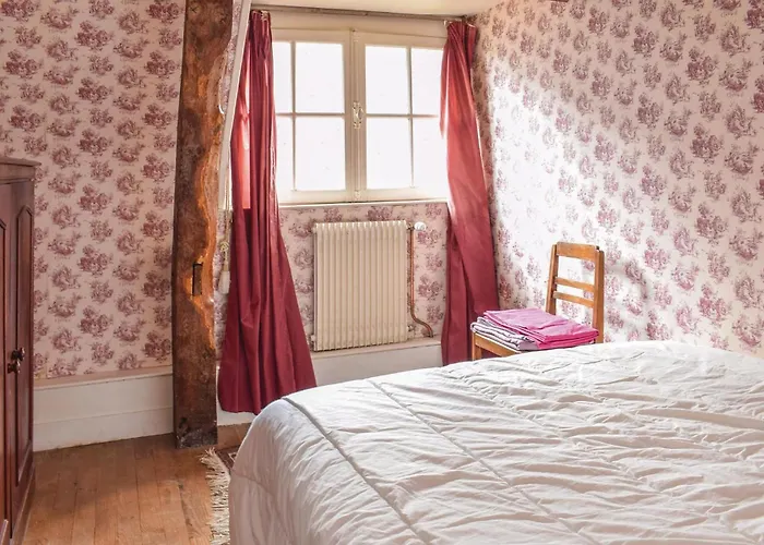 Holiday home Maison Du Beaumontel